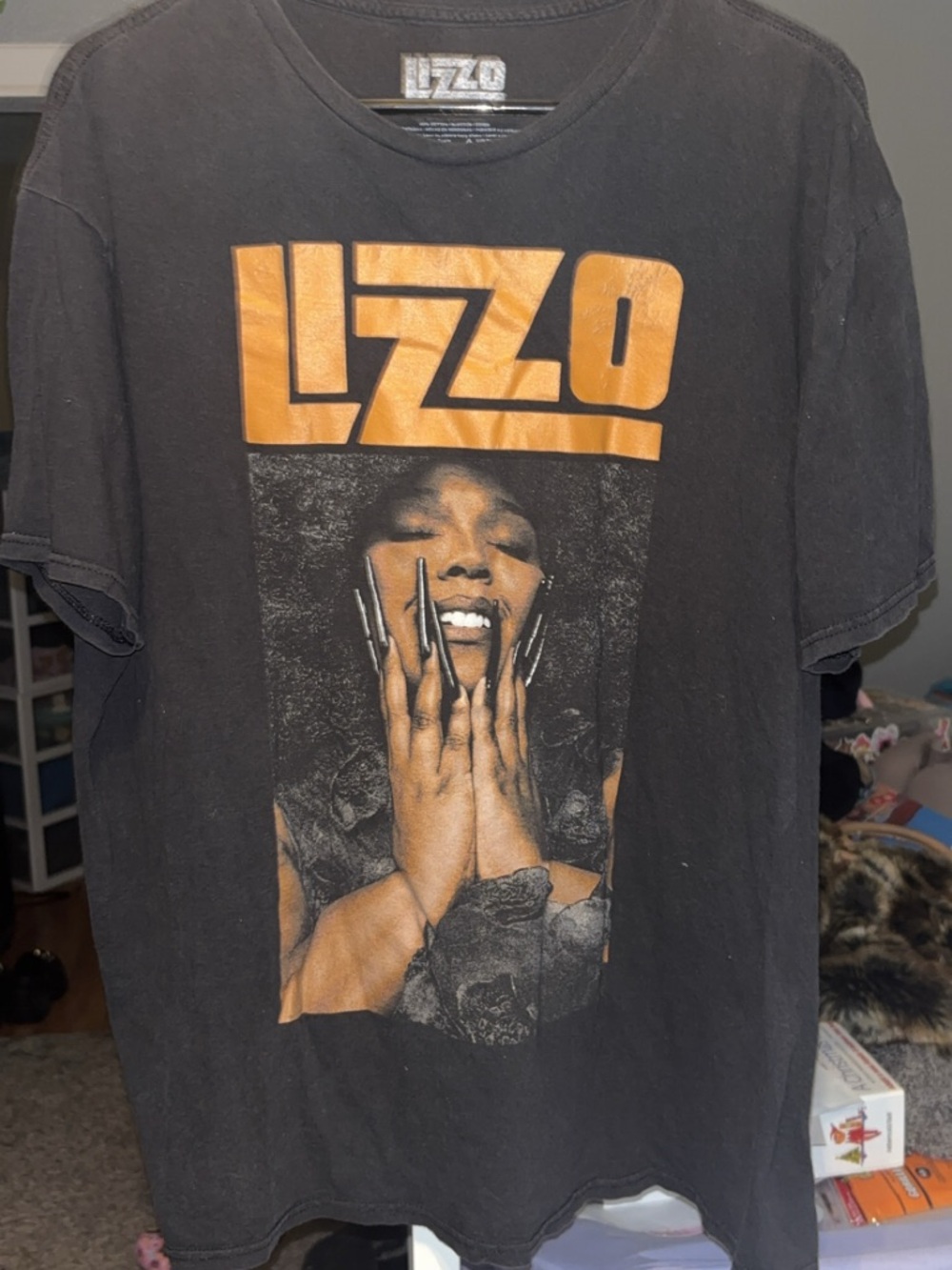 Lizzo Black Graphic Short Sleeve Tee - Black/Gold Print